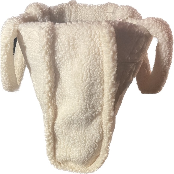 Victoria’s Secret Sherpa Tote Bag - Picture 2 of 5